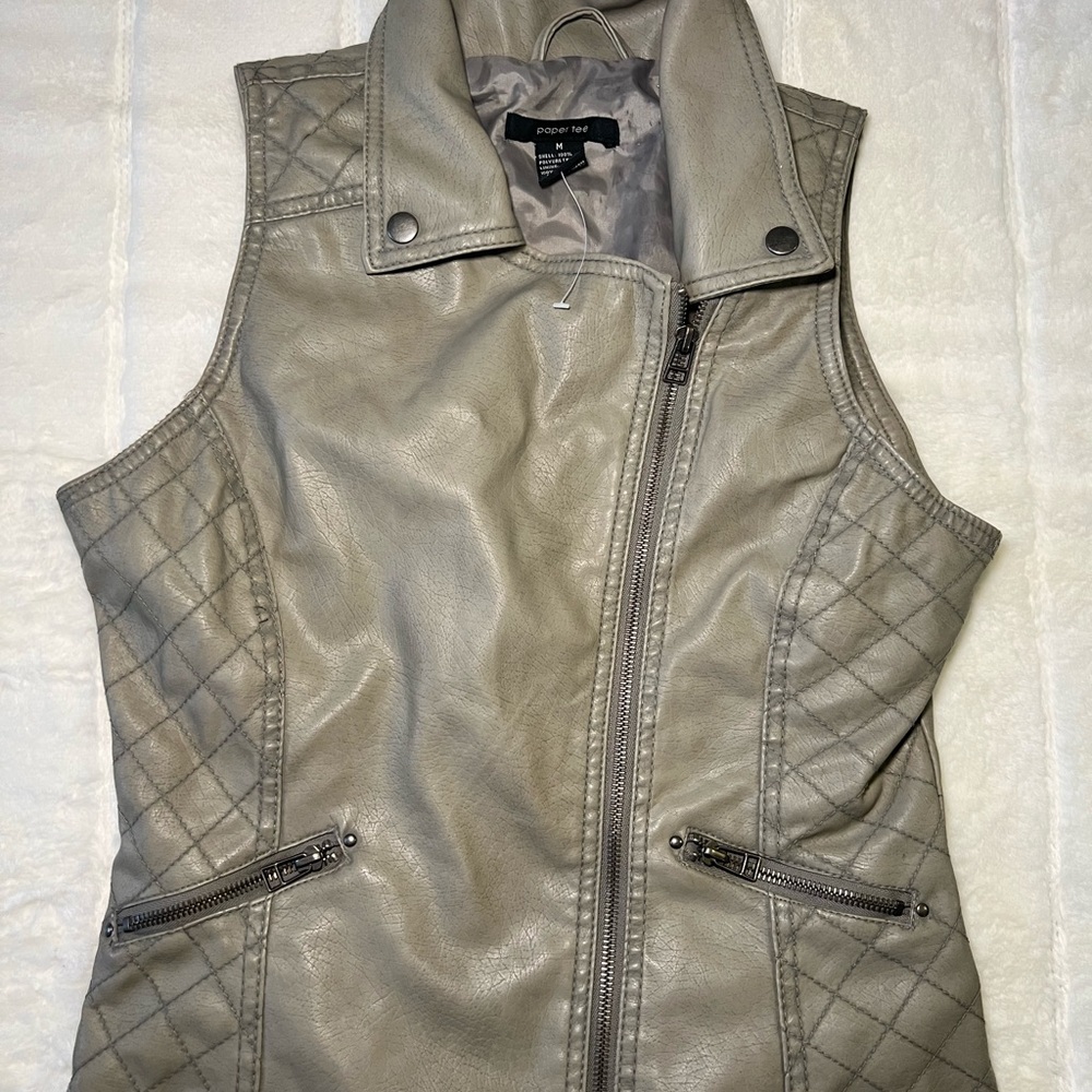 Women's Gray Quilted Vest